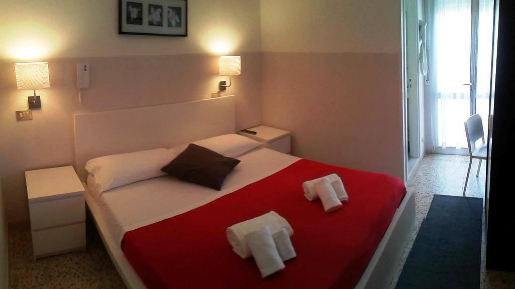 Hotel Marittimo Rimini Ngoại thất bức ảnh