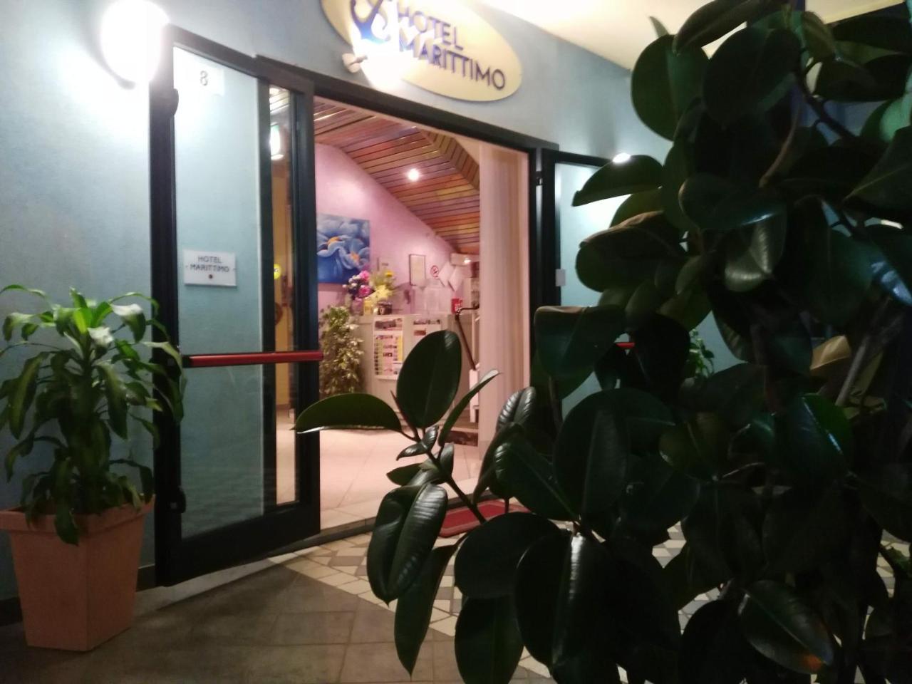 Hotel Marittimo Rimini Ngoại thất bức ảnh