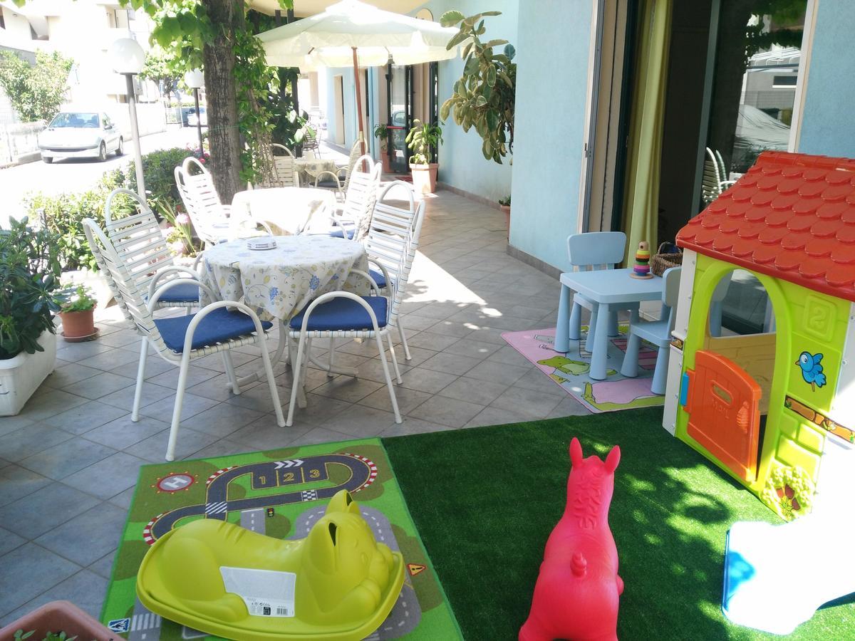 Hotel Marittimo Rimini Ngoại thất bức ảnh